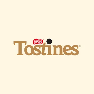 logo da marca tostines em dourado no fundo creme